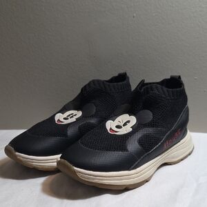 Mickey Mouse Kids Zara Slip On Sneakers. Size 27/ US 10.5 Little Kid